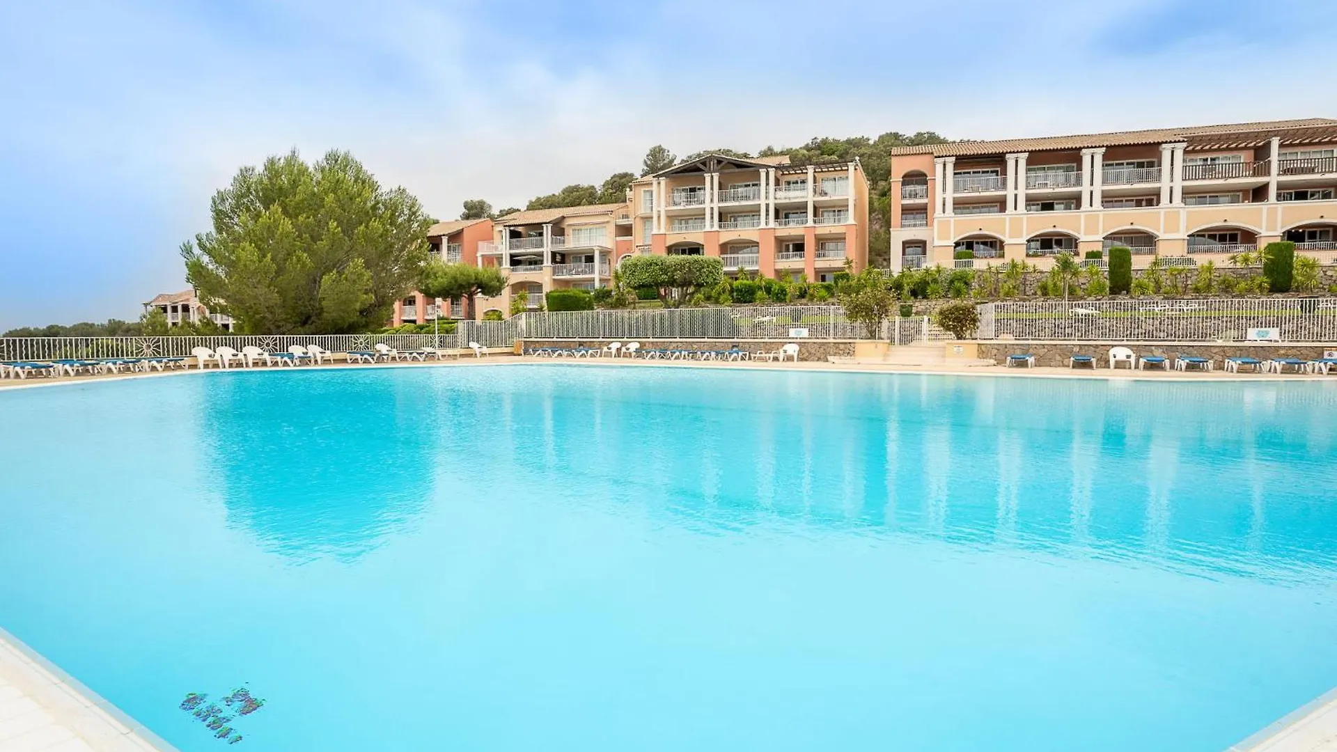 Apartment Village Cap Esterel - Le Hameau-35 By Interhome Saint-Raphaël 0*,