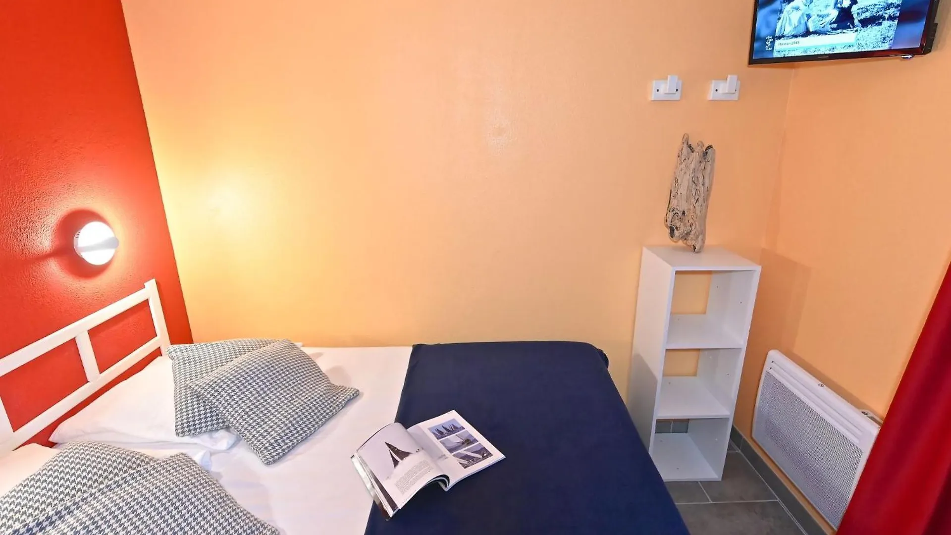 Apartment Village Cap Esterel - Le Hameau-35 By Interhome Saint-Raphaël