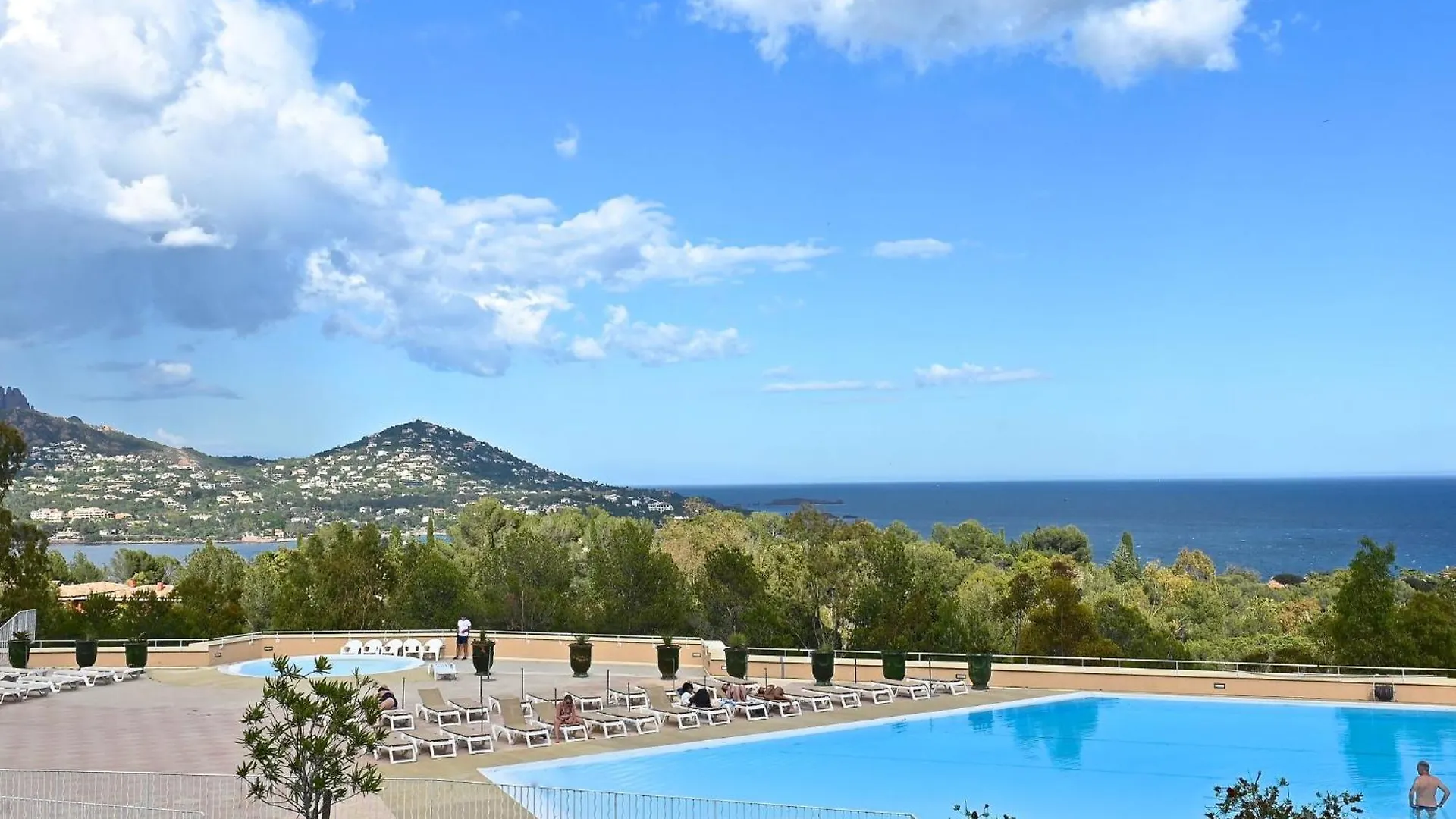 Apartment Village Cap Esterel - Le Hameau-35 By Interhome Saint-Raphaël